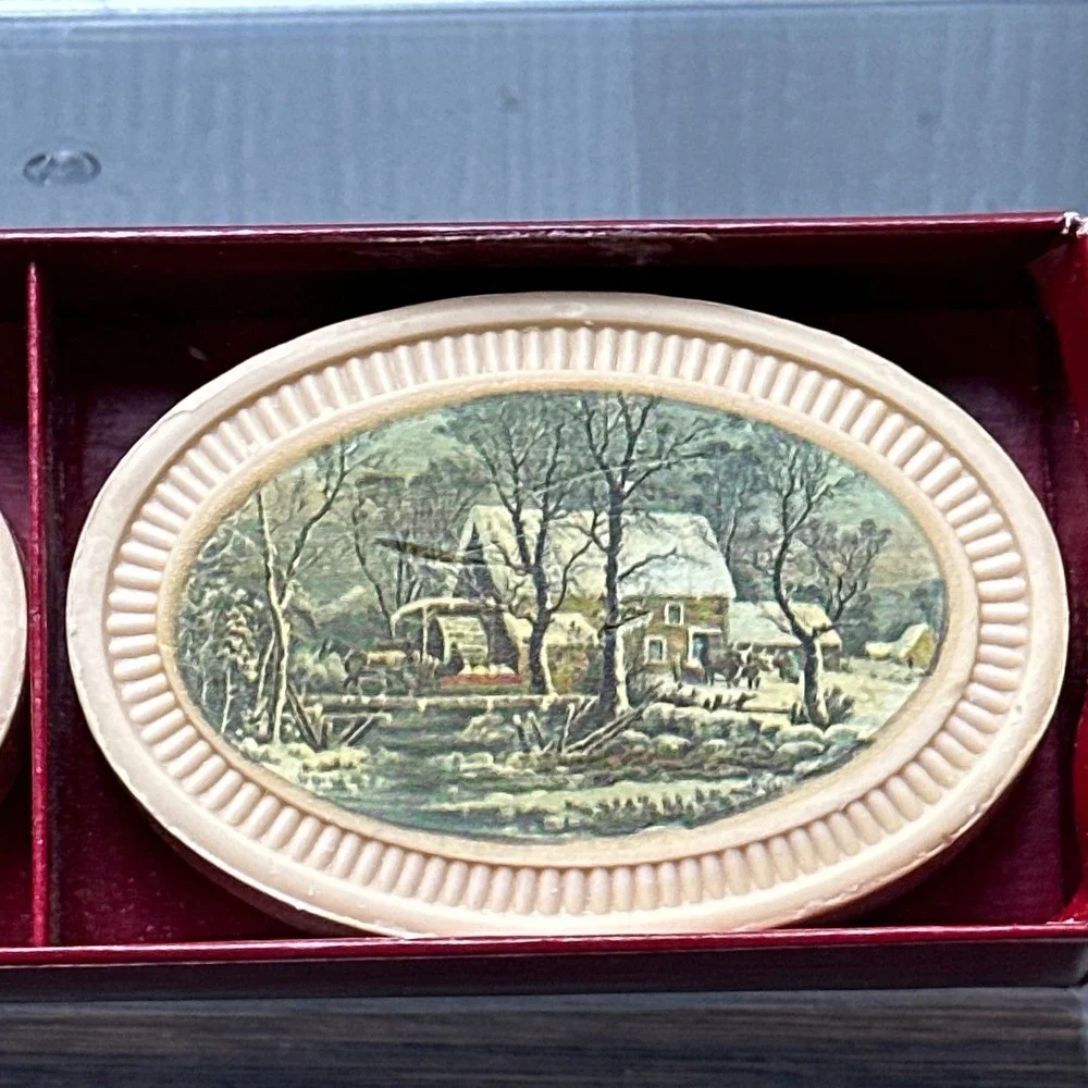 Vintage Avon 1876 Winterscapes Currier & Ives Fragranced Soap Set 2 Bars 6oz
